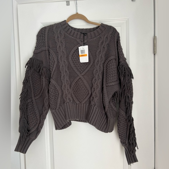 Fringe Cableknit Sweater - Picture 3 of 4